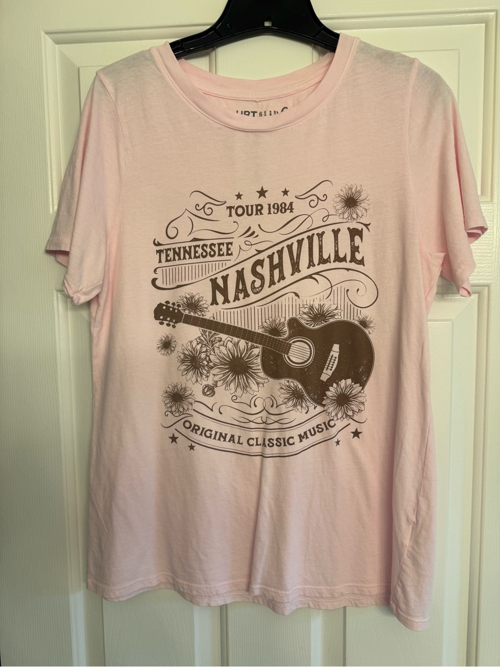 Nashville Graphic Tee - Light Pink Women's Short Sleeve